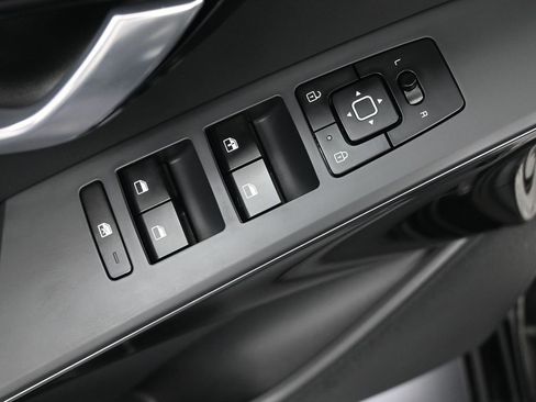 Certified 2023 Kia Niro Wind w/ Wind Preserve Package image 11