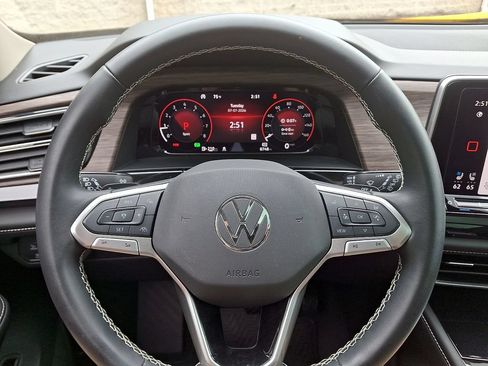 Certified 2026 Volkswagen Atlas SEL AWD/4WD image 19