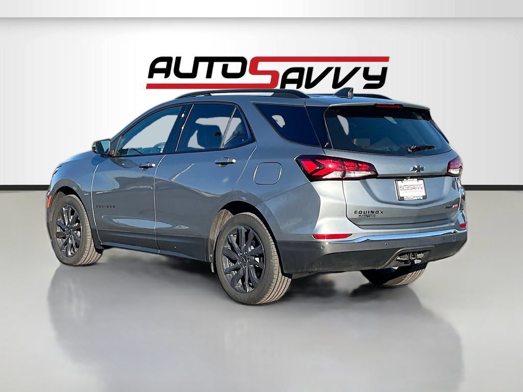 Used 2024 Chevrolet Equinox RS w/ RS Leather Package AWD/4WD image 5