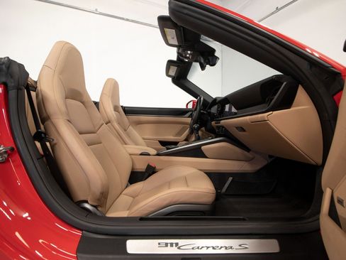 Used 2021 Porsche 911 Carrera S image 42