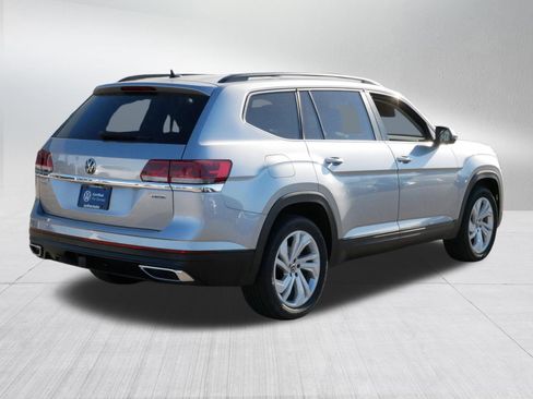Used 2022 Volkswagen Atlas SE w/ Panoramic Sunroof Package AWD/4WD image 7