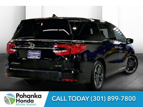 Used 2024 Honda Odyssey Elite image 13
