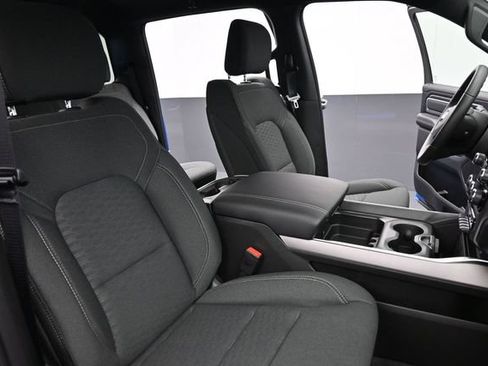 New 2026 RAM 1500 4x4 Crew Cab image 18