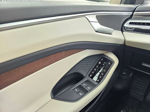 Used 2026 Audi A6 Premium Plus image 61