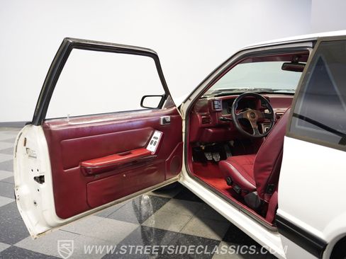 Used 1993 Ford Mustang LX RWD image 37