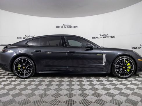 Used 2018 Porsche Panamera Turbo S Executive image 4