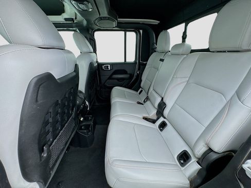 Used 2023 Jeep Gladiator Mojave w/ LED Lighting Group image 15