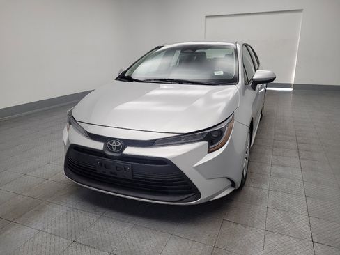 Used 2023 Toyota Corolla LE FWD image 15