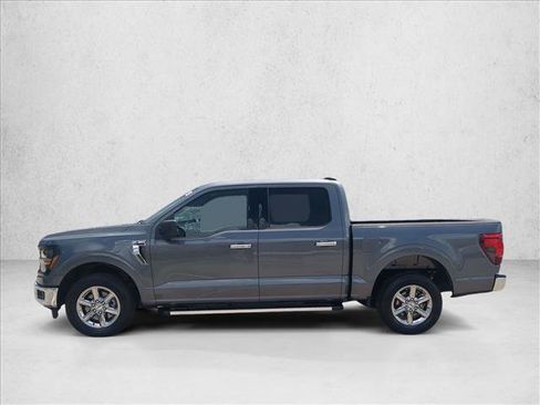 Used 2025 Ford F150 XLT w/ Equipment Group 301A Standard RWD image 9