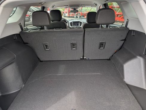 Used 2023 GMC Terrain SLE w/ Driver Convenience Package AWD/4WD image 21