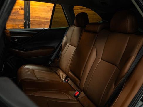 Used 2022 Subaru Outback Touring XT w/ Popular Package #2 image 11