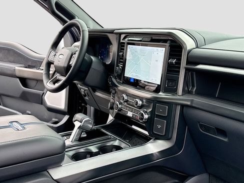 New 2025 Ford F150 Platinum w/ Equipment Group 702A High image 5