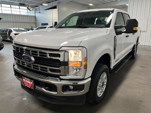 Used 2025 Ford F250 XLT AWD/4WD image 7