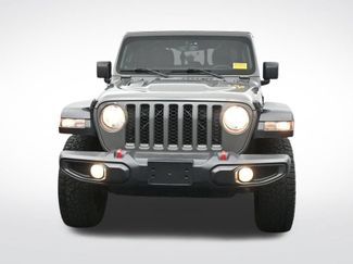 Used 2023 Jeep Gladiator Rubicon w/ Trailer Tow Package AWD/4WD video 2