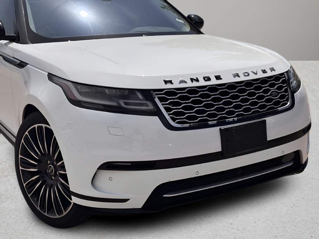 Used 2019 Land Rover Range Rover Velar S AWD/4WD image 28