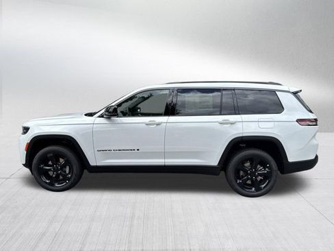 New 2026 Jeep Grand Cherokee L Limited AWD/4WD image 8