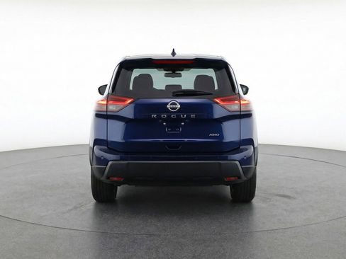 Used 2025 Nissan Rogue SV FWD image 7