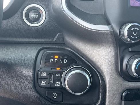 Used 2020 RAM 1500 Big Horn AWD/4WD image 25