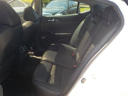 Used 2017 Nissan Maxima Platinum image 39