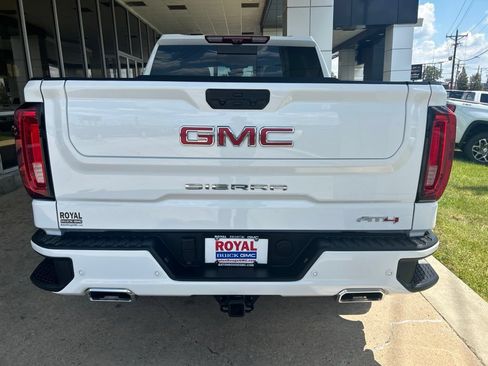 Used 2026 GMC Sierra 1500 AT4 w/ AT4 Premium Package AWD/4WD image 6