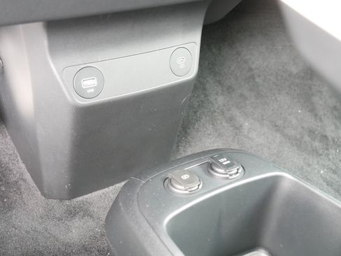 Certified 2024 Kia EV6 GT-Line image 35