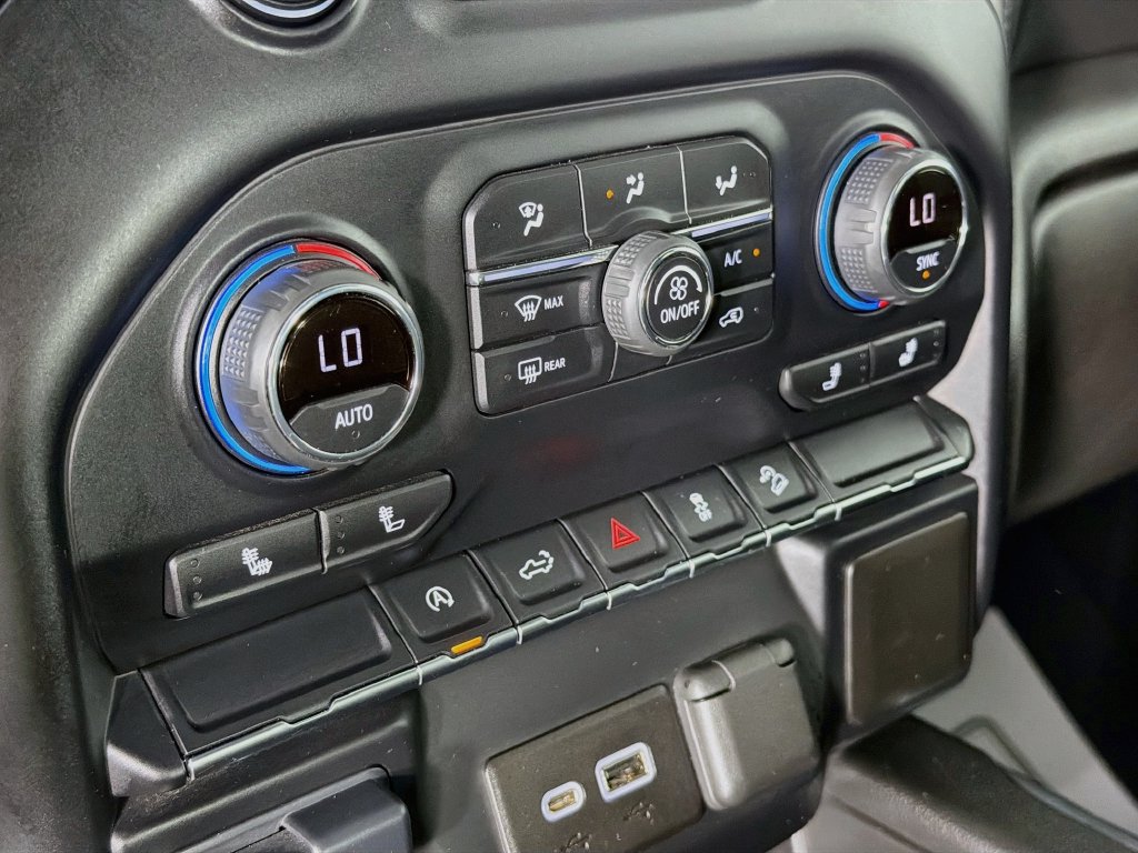 Used 2021 Chevrolet Silverado 1500 LT Trail Boss w/ Bed Protection Package AWD/4WD image 15