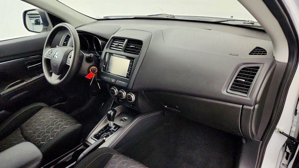 Used 2024 Mitsubishi Outlander Sport ES AWD/4WD image 23