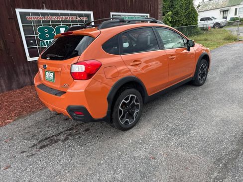 Used 2015 Subaru Crosstrek 2.0i Limited AWD/4WD image 7