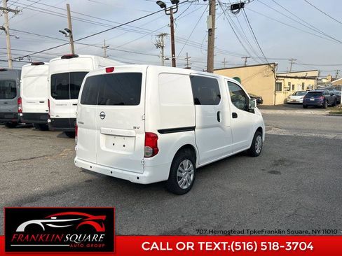 Used 2021 Nissan NV200 SV w/ Sliding Door Glass Package image 7