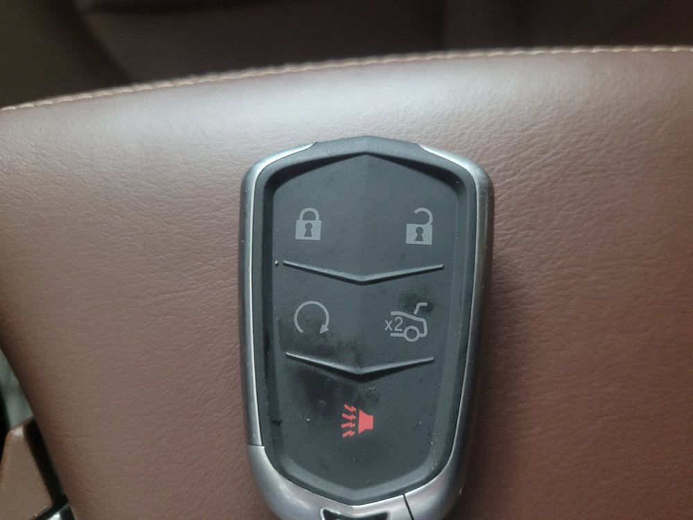 Used 2017 Buick Envision Essence FWD image 32