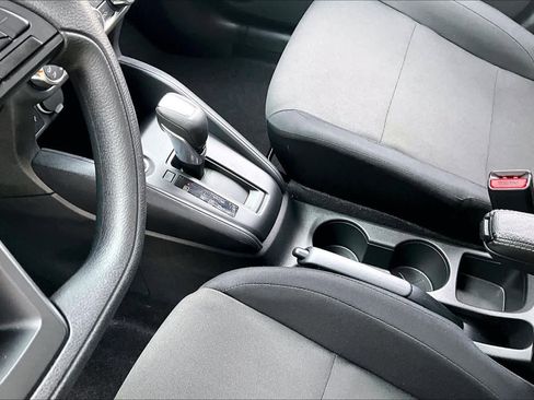 Certified 2025 Nissan Kicks Play S image 14