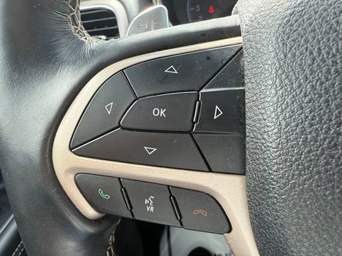Used 2017 Jeep Grand Cherokee Limited AWD/4WD image 20