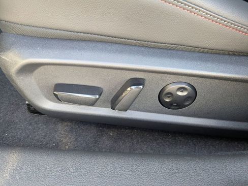 New 2026 Nissan Sentra SR w/ SR Premium Package FWD image 24