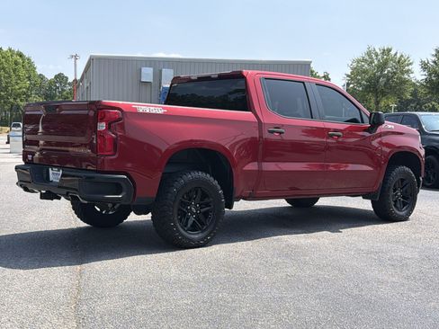Used 2021 Chevrolet Silverado 1500 Custom Trail Boss AWD/4WD image 12