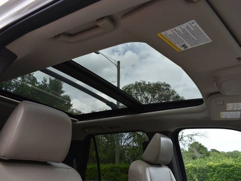 Used 2021 Ford Expedition XLT RWD image 31