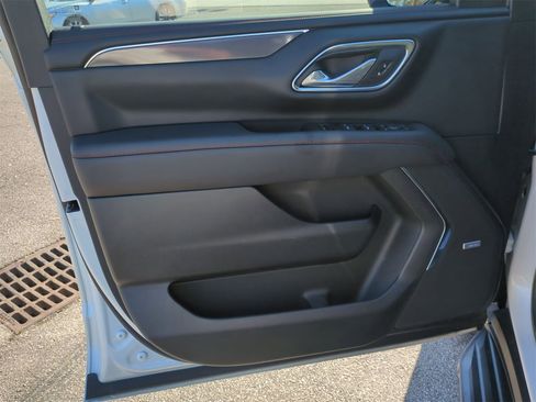 Used 2024 Chevrolet Tahoe RST w/ Sport Performance Package image 23