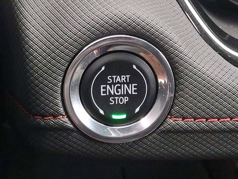 Used 2025 Chevrolet TrailBlazer RS w/ Convenience Package image 23