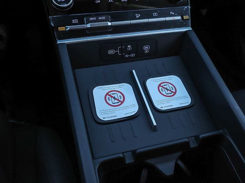 New 2026 Hyundai Santa Fe SE image 25