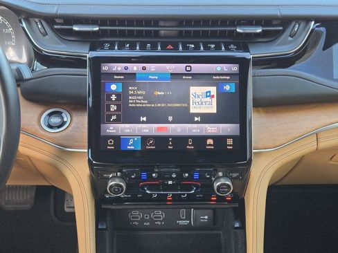 Used 2022 Jeep Grand Cherokee L Summit image 26