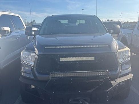 Used 2015 Toyota Tundra SR5 w/ SR5 Upgrade Package image 5