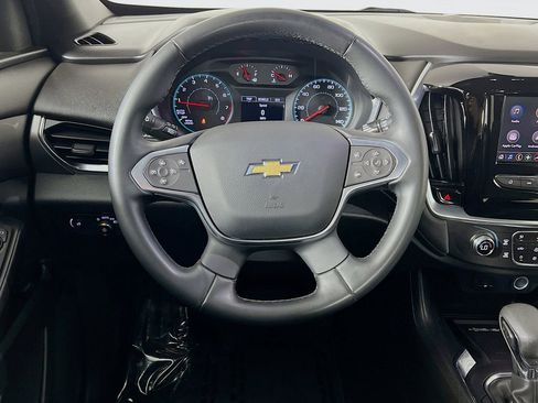 Used 2023 Chevrolet Traverse LT w/ LPO, Floor Liner Package FWD image 11