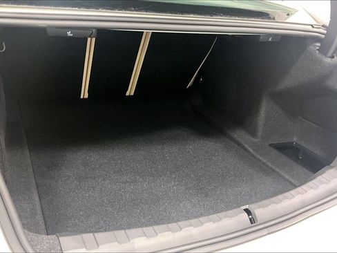 New 2026 BMW 330i Sedan w/ Convenience Package RWD image 33