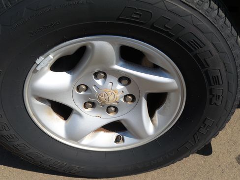 Used 2004 Toyota Tacoma 4x4 Double Cab image 12