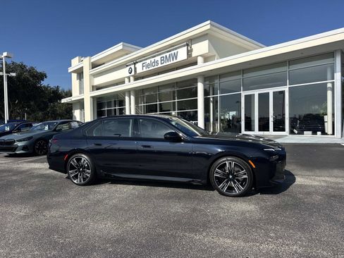 New 2026 BMW 740i w/ Premium Package image 1