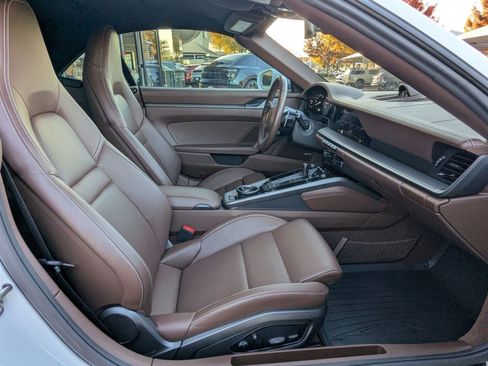 Used 2024 Porsche 911 Carrera image 24