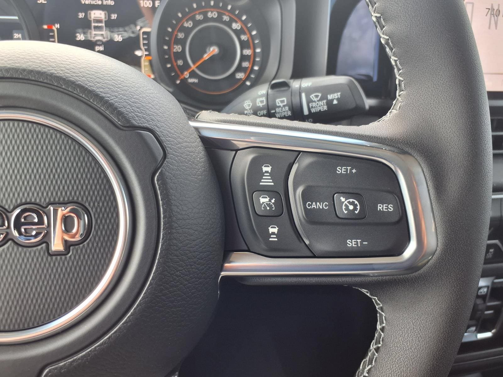 New 2026 Jeep Wrangler Unlimited Sahara AWD/4WD image 13