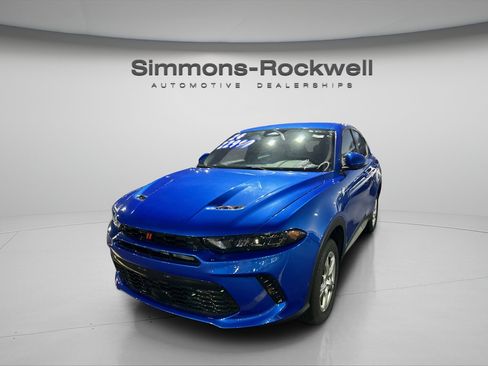 Used 2024 Dodge Hornet GT AWD/4WD image 7