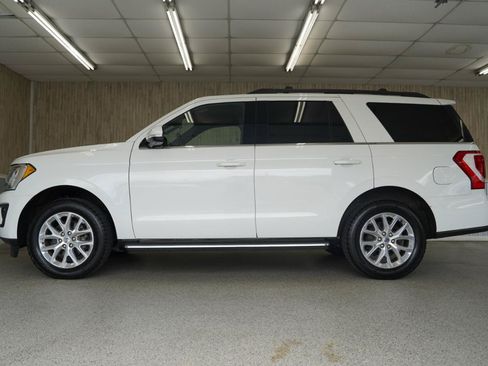 Used 2021 Ford Expedition XLT AWD/4WD image 5