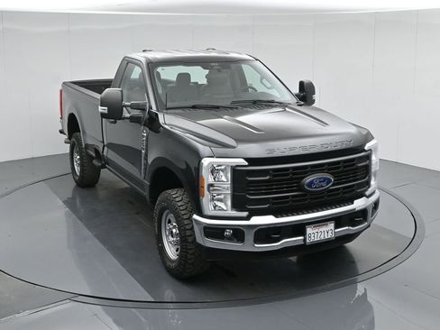 Certified 2024 Ford F250 XL w/ XL Off-Road Package image 35
