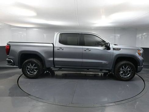 Used 2020 GMC Sierra 1500 AT4 w/ AT4 Premium Package AWD/4WD image 4